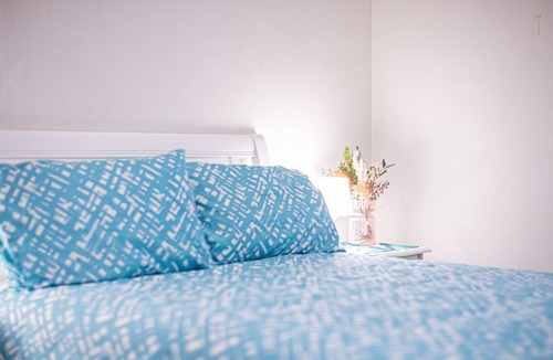 Rockingham House | Rockingham Beach Breeze: 2BR Retreat