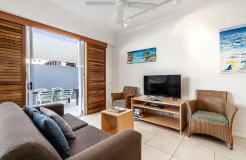 Kings Beach Resort | Rolling Surf Resort