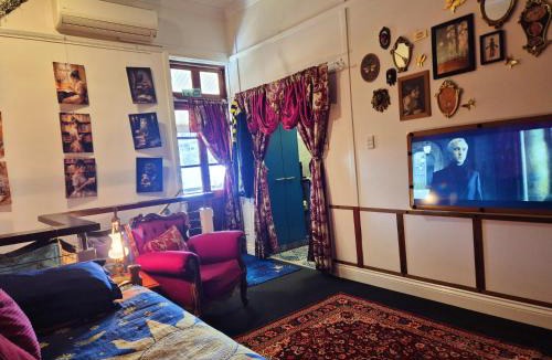 Windsor Apartment | Romantic Harry Potter Themed Home
