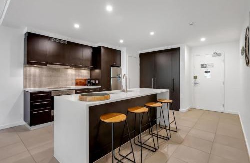 Port Douglas Apartment | Rooftop Tranquility at Stunning Temple Resort