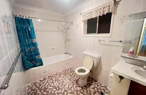 Epping House | Room 83