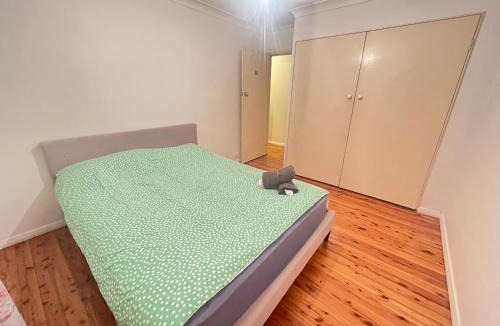 Epping House | Room 84