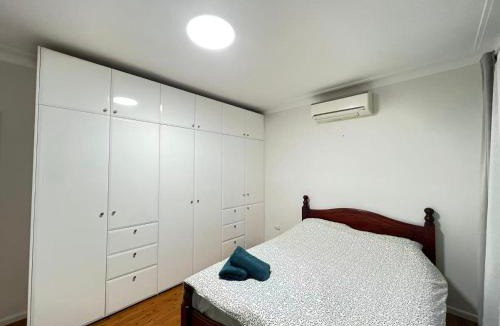 Epping House | Room 93