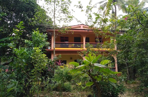 Fatona House | Room with a view in Per-Seraulim, Colva