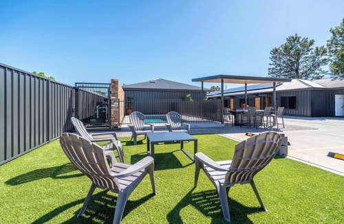 Dubbo Apartment | Ropa Premium Suite - Luxe Stay in Dubbo