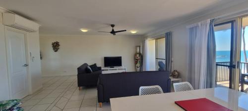 Bowen Hotel | Rose Bay Resort