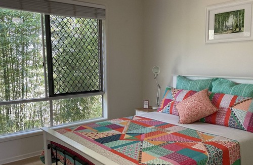 Banyo House | Rose Cottage - A quiet getaway in Banyo