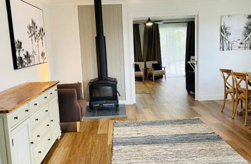 Sanctuary Point House | Rose's Cottage