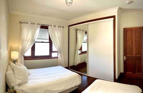 Manly Apartment | Rosebay water front 4 bd home