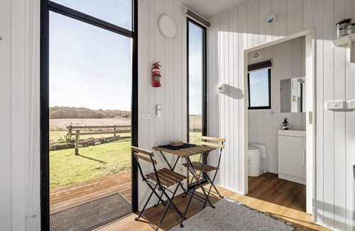 Rosebrook House | Rosebrook Riverviews by Tiny Away