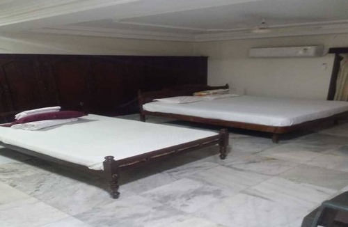 Vijayawada Villa | Rosewood Villa A Spacious 5-bedroom villa in delightful Vijayawada