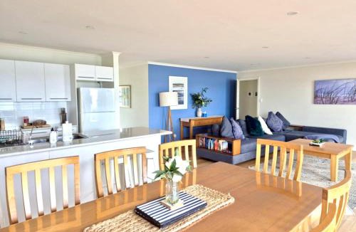 Emu Bay House | Rosie's