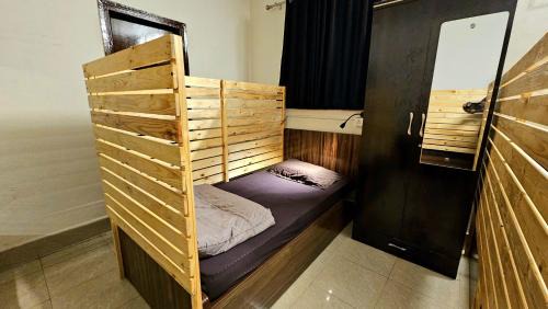 Yerawada Hostel | Rostel Backpackers Hostel