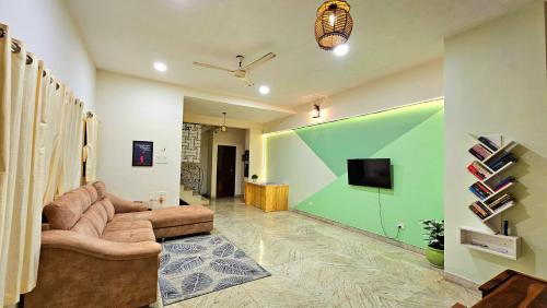 Yerawada Hostel | Rostel Backpackers Hostel
