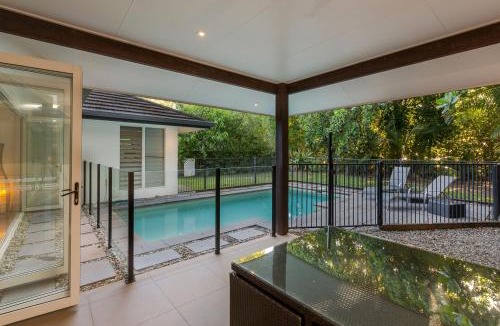 Wongaling Beach House | Roya on Mission