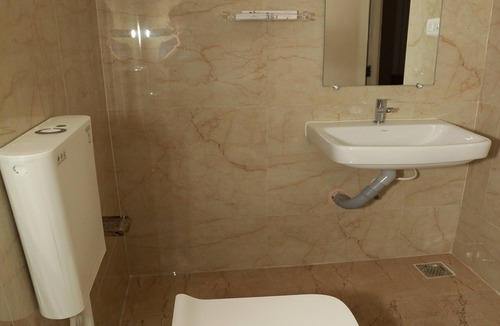 Oragadam Hotel | Royal Chola