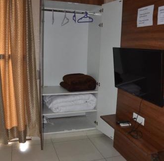 Zirakpur Apartment | Royal Holiday Homes