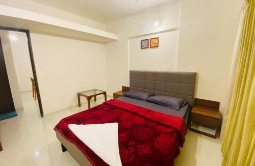 Pune House | Royal Nest - Just 1 Km from Airport