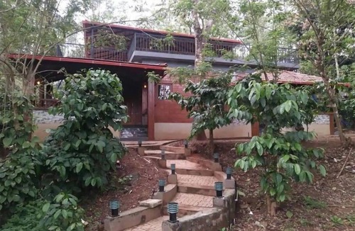 Kaimane House | Rustic Charm Wayanad - Serenity (Entire Studio)