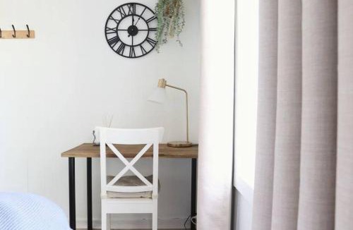 Bathurst House | Rustic Chic 200 metres from CBD
