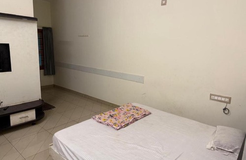 Doddaballapur Hotel | S G S LOADGING aND BOARDING
