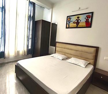 Lucknow House | S P Residency