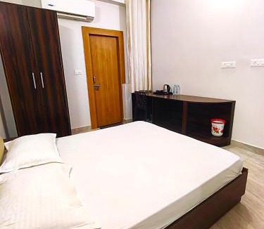 Lucknow House | S P Residency