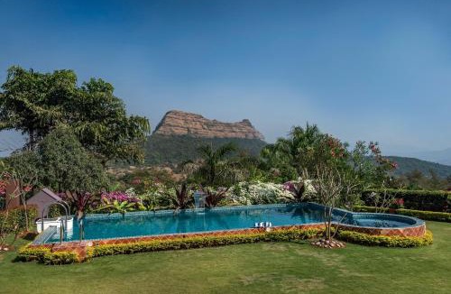 Lonavala Villa | SaffronStays Althea - 4 BRD Veg Only Villa In Pawna With Jacuzzi In Every Room