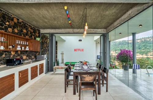 Pegalwadi Tryambak Villa | SaffronStays AnjanAiry