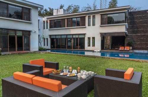 Alibaug Villa | SaffronStays Estella, Alibaug