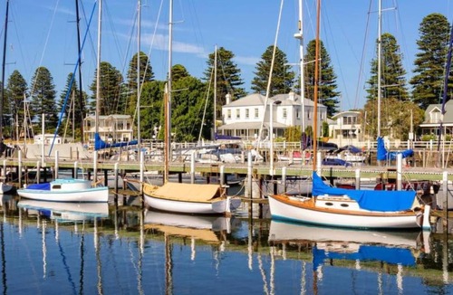 Port Fairy Apartment | Sails - elegant, spacious beach villa