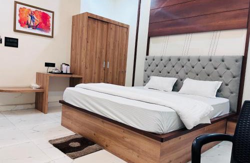 Hazaribagh Hotel | Saini Hotel