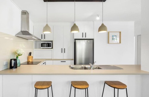 Marcoola Apartment | Salad Days -Beachfront & Pet Friendly