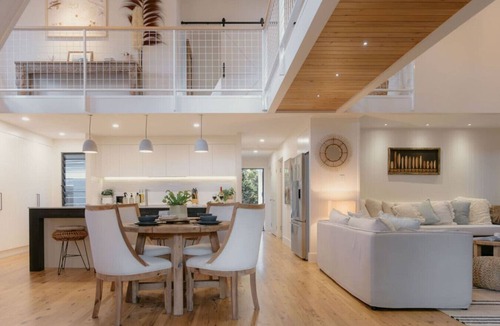 Mudjimba House | `Salt At Mudjimba` | Sauna+Icebath. 400m to Beach