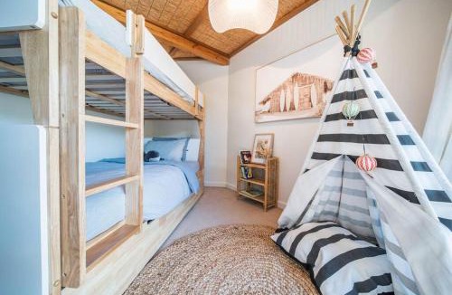 Aldinga Beach House | Salt Bush Beach House~the ultimate Fleurieu escape