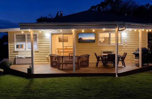 Lauderdale House | Salt & Sand | Beachside Family Escape
