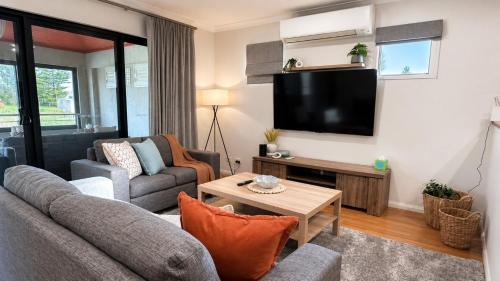 South Bunbury House | Saltwater Stay