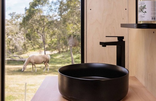 Keysbrook Cabin | Sam the Tiny Cabin in Serpentine