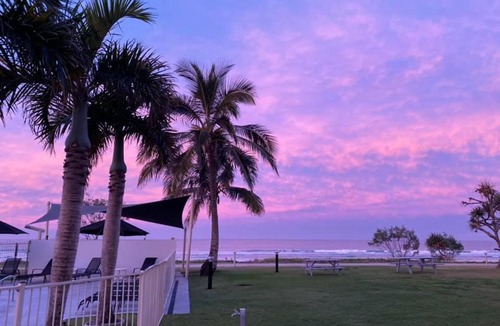 Tugun Apartment | San Simeon Beachfront Apartments Tugun