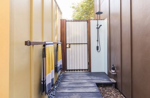 Point Lookout Villa | Sand Bark Executive Villa - North Stradbroke Island