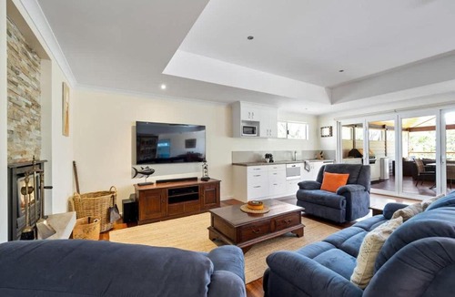 Quindalup House | Sand Castle - Beach Bliss, Expansive Alfresco Living