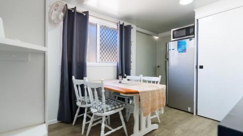Sandstone Point House | Sandstone Cove Studio
