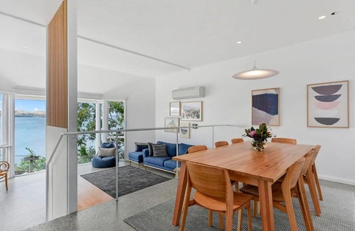 Sandy Bay House | Sandy Bay Beachfront Oasis direct beach access