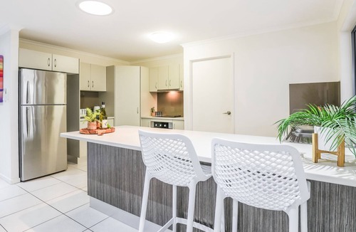 Agnes Water House | SANDY BURROWS - pool. air con, four bedrooms , boat parking, 1 outside pet.