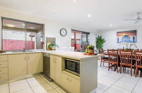 Agnes Water House | SANDY BURROWS - pool. air con, four bedrooms , boat parking, 1 outside pet.