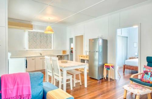 Bargara House | Sandy Feet Cottage