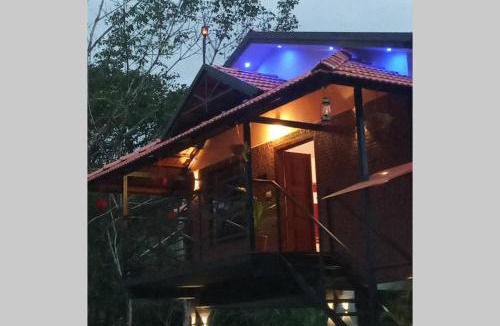 Vayittiri House | Sansree's Puzhakkal Riverview Cottage