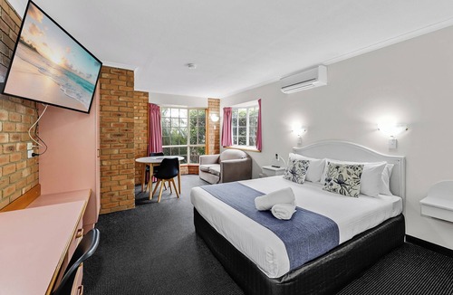 Merimbula Hotel | Sapphire Waters Motor Inn