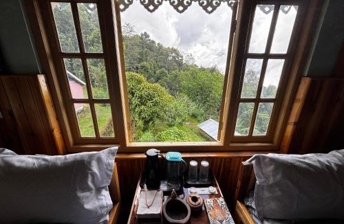 Turuk House | Satrangi Homestay Lamahatta