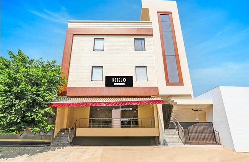 Gomti Nagar House | Saver Double Kathauta Jheel Gomti Nagar